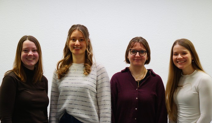 Projektteam PsIC-ON: Anna Marie Klöppner, Maylien Keimeier, Franziska Derichs, Monique Mefrouche (v.l.n.r.)
